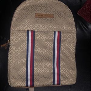 Tommy hilfiger back pack
